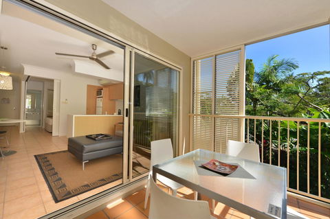 Port Douglas Apartments - Adults Only Oasis - Tourism Caloundra 5