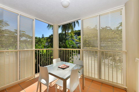 Port Douglas Apartments - Adults Only Oasis - Tourism Caloundra 6