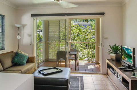 Port Douglas Apartments - Adults Only Oasis - Tourism Caloundra 33