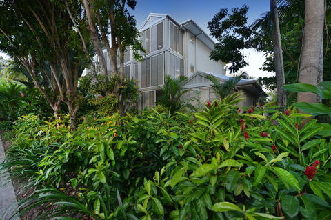 Port Douglas Apartments - Adults Only Oasis - Tourism Caloundra 3