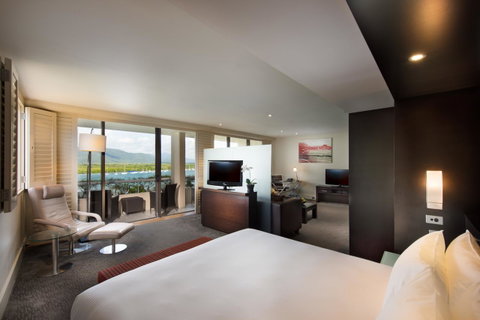 Hilton Cairns - Tourism Caloundra 15