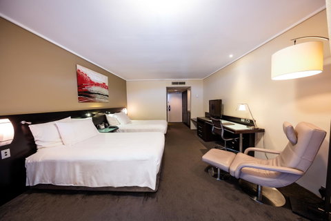 Hilton Cairns - Tourism Caloundra 32