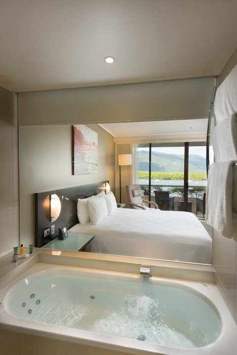 Hilton Cairns - Tourism Caloundra 2