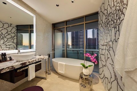 The Darling At The Star Gold Coast - Tourism Caloundra 35