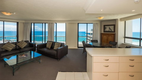 Carrington Court - Tourism Caloundra 7