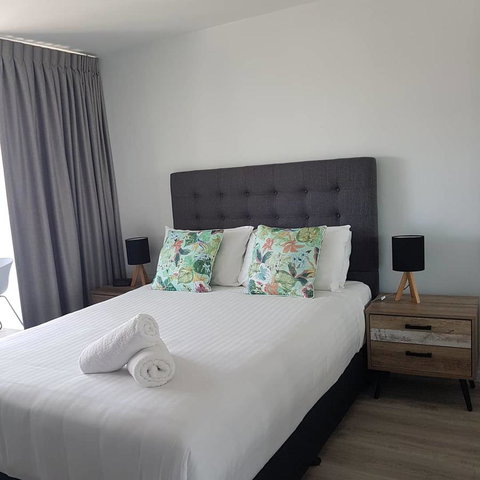 Maroochy Sands Holiday Apartments - Tourism Caloundra 3