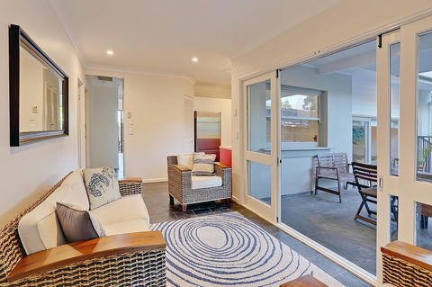 The Pod - Tourism Caloundra 8