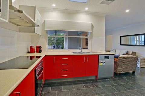 The Pod - Tourism Caloundra 4