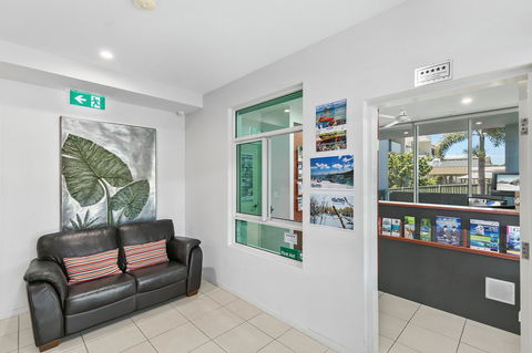 Akama Resort - Tourism Caloundra 36