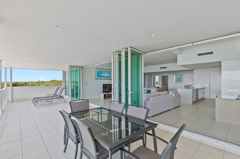 Akama Resort - Tourism Caloundra 32
