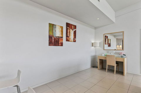 Akama Resort - Tourism Caloundra 20