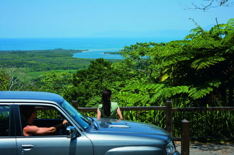Martinique On Macrossan - Tourism Caloundra 26