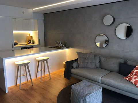 Il Palazzo Holiday Apartments - Tourism Caloundra 1