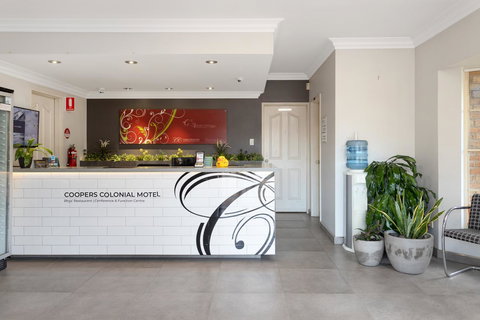 Coopers Colonial Motel - Tourism Caloundra 24