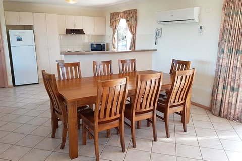Vivonne Bay Island Getaway - Tourism Caloundra 11