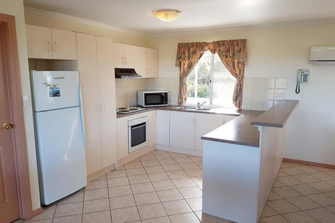 Vivonne Bay Island Getaway - Tourism Caloundra 12