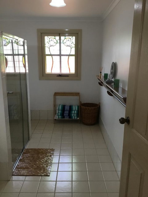 Jasons Place - Tourism Caloundra 4