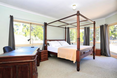 Waterfront At White Patch - Tourism Caloundra 36