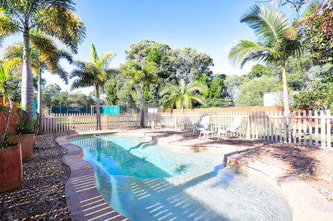 Waterfront At White Patch - Tourism Caloundra 33