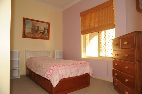 Waterfront At White Patch - Tourism Caloundra 22