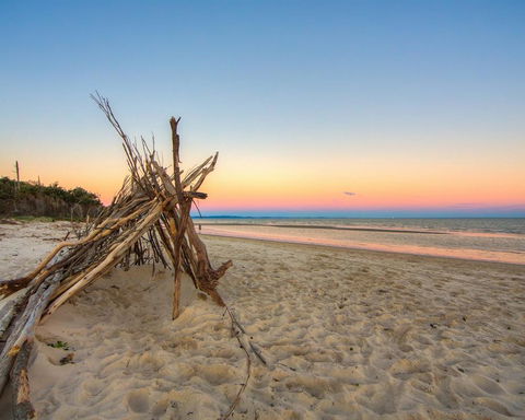 Waterfront At White Patch - Tourism Caloundra 24
