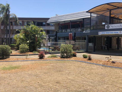 Bribie Waterways Motel - Tourism Caloundra 2