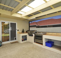 Ocean Wave - Tourism Caloundra