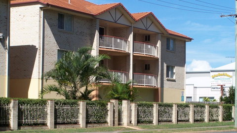 Sylvan Beach Resort - Tourism Caloundra 1
