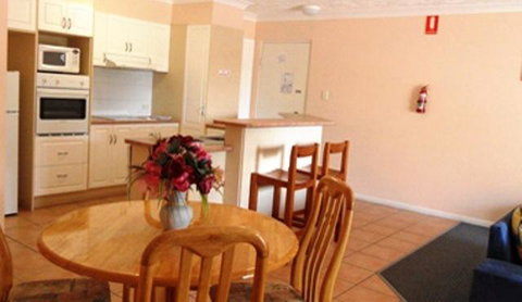 Sylvan Beach Resort - Tourism Caloundra 18