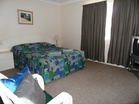 Sylvan Beach Resort - Tourism Caloundra 28