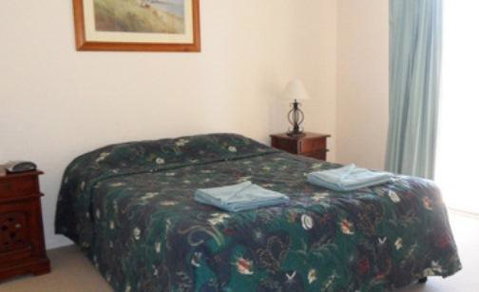 Sylvan Beach Resort - Tourism Caloundra 13