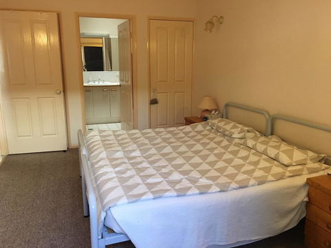 Ground Floor, Family Unit On The Canal With Free WIFI! - Tourism Caloundra 11