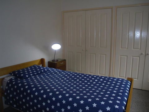 Ground Floor, Family Unit On The Canal With Free WIFI! - Tourism Caloundra 14
