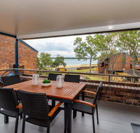 Spacious Family unit with Incredible views. - Tourism Caloundra