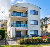 Waterfront views from private rooftop balcony - Bayview South Esp Bongaree - Tourism Caloundra