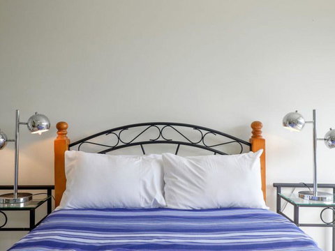 Mooloomba Five - Tourism Caloundra 17