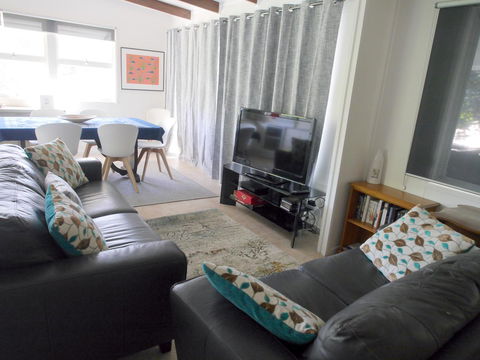 BAMBARA - Tourism Caloundra 7