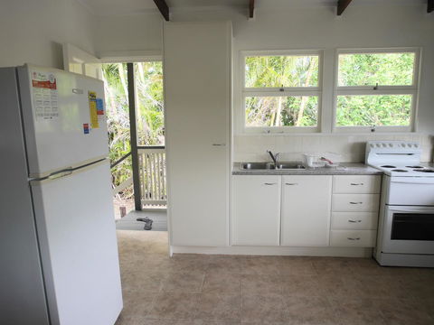 BAMBARA - Tourism Caloundra 6
