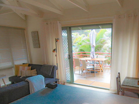 17 Pt Lookout Beach Resort - Tourism Caloundra 2