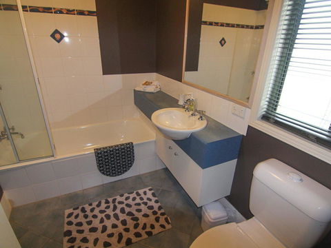 17 Pt Lookout Beach Resort - Tourism Caloundra 7
