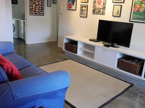 A AAA C-SHACK - Tourism Caloundra 12