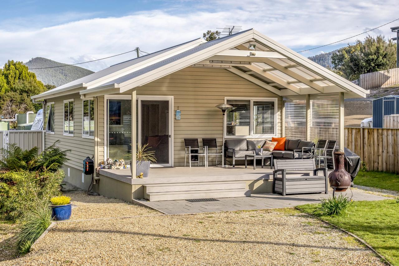 Bruny Island TAS Tourism Caloundra