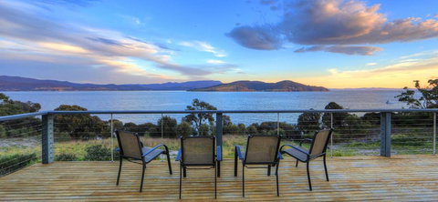 Bruny Island Escapes And Hotel Bruny - Tourism Caloundra 10