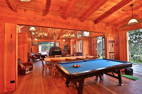 Bruny Island Lodge - Tourism Caloundra 0