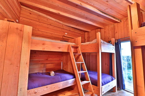 Bruny Island Lodge - Tourism Caloundra 10
