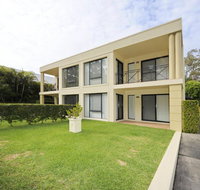 'Bagnall Views' 2/161 Government Rd - Stylish  modern duplex across the road to the waters edge - Tourism Caloundra