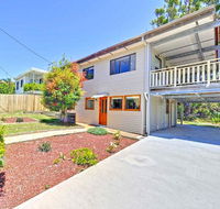 'Beach Break 2' 2/10 Lionel St - downstairs unit with Aircon - Tourism Caloundra