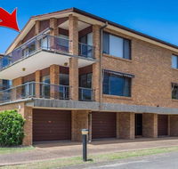 'COLUMBIA VIEWS' 2/9 COLUMBIA CLOSE - AIRCON WIFI NETFLIX VIEWS  BOAT PARKING - Tourism Caloundra