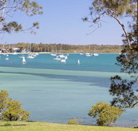 'Corlette Waterfront' 2/44 Danalene Parade - Waterfront Luxury WIFI Aircon Boat Parking - Tourism Caloundra