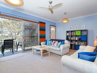 'Rutland' 1/13 Cromarty Road - pet friendly boat parking water views air con